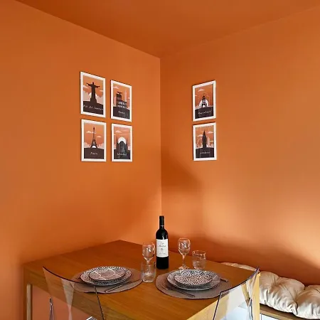Home, Votre Cocon A 2 Pas Du Rer Et De La Gare Tgv Apartment